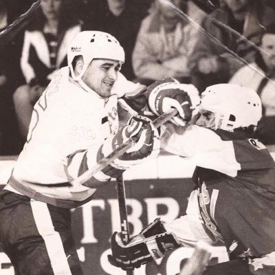 Profile Picture of Michael Rafferty (@mickraff) on Twitter