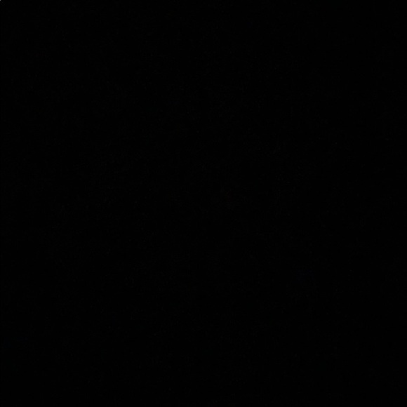 Profile Picture of Benjamin Robledo (@benjamiiinz) on Poshmark