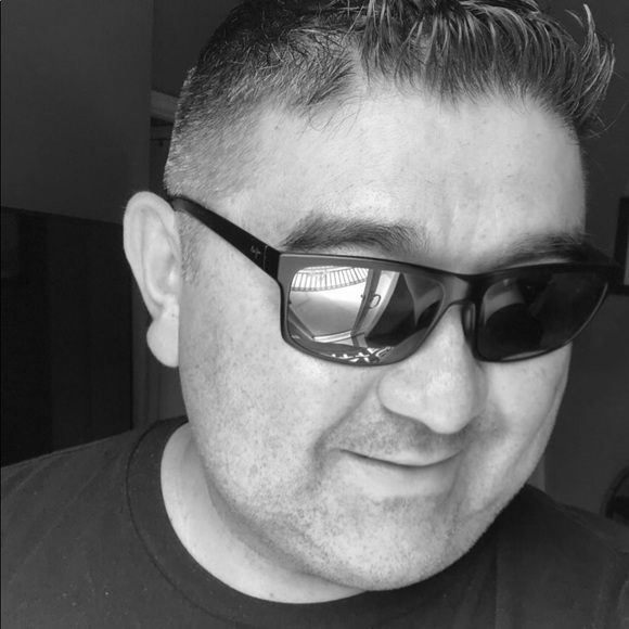 Profile Picture of Gene Paja (@pog760) on Poshmark