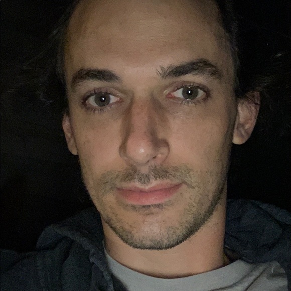 Profile Picture of Benjamin Loebach (@benstreasure) on Poshmark