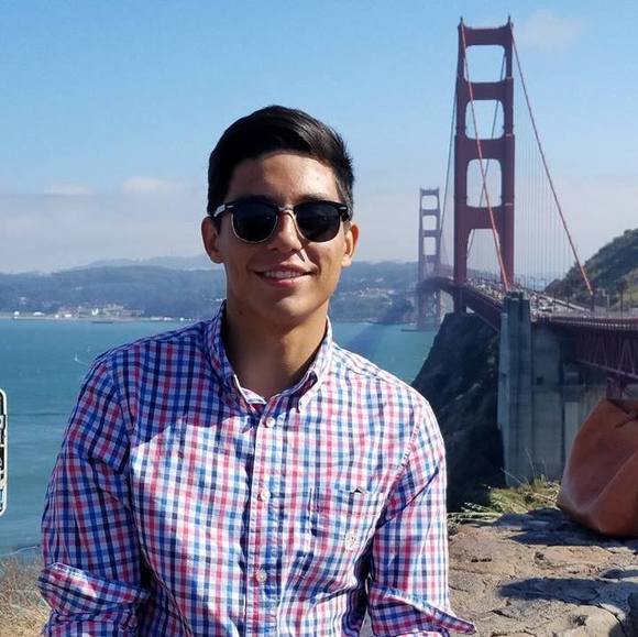 Profile Picture of Matthew Torres (@matthew2821) on Poshmark