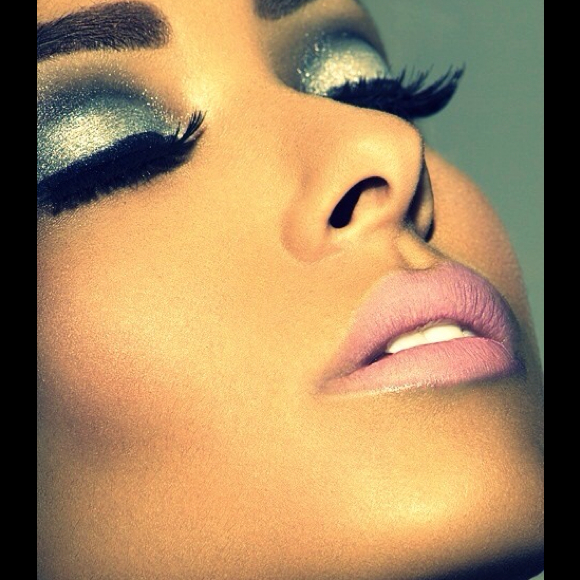 Profile Picture of Titine Vilaire (@titine13) on Poshmark