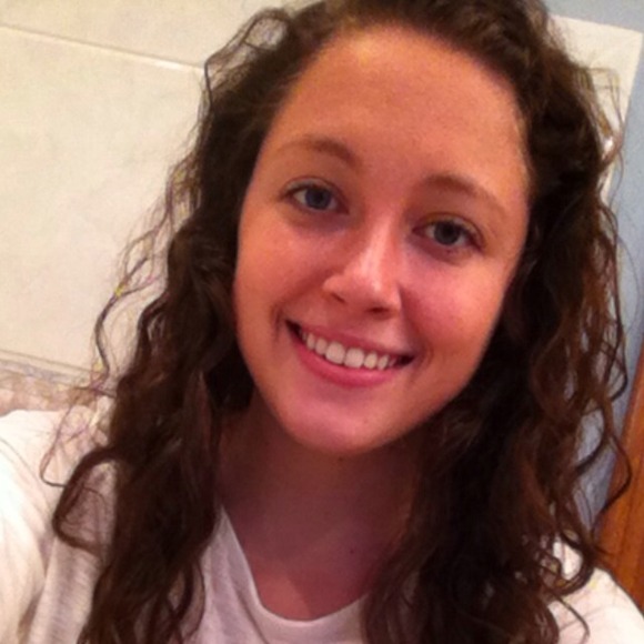 Profile Picture of Nichole Berkheimer (@n005) on Poshmark