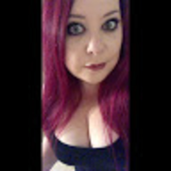 Kim Marchand - Poshmark Profile Picture of Kim Marchand (@kim_marchand) on Poshmark