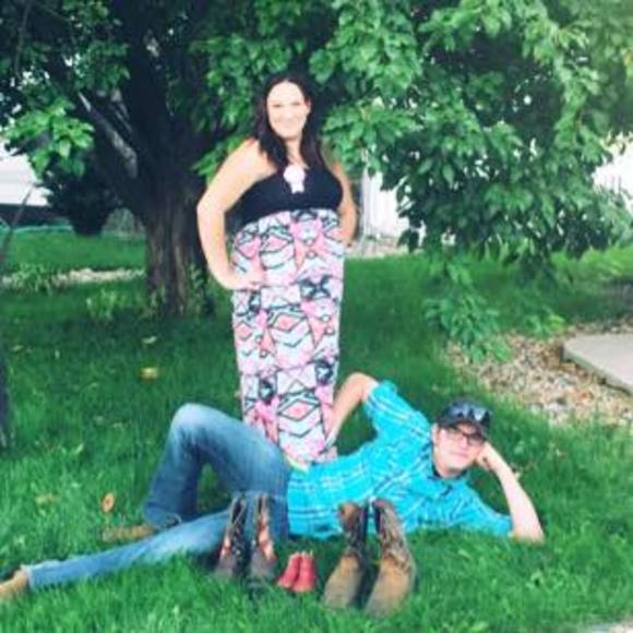 Profile Picture of Hailey Ellefson (@haileyep) on Poshmark