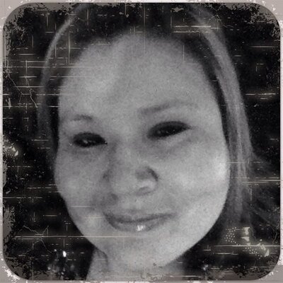 Profile Picture of Suzy Albert (@AlbertSuzy) on Twitter