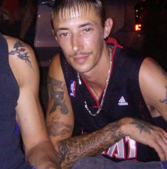 Profile Picture of Tommy Riddle (@wormey22) on Poshmark