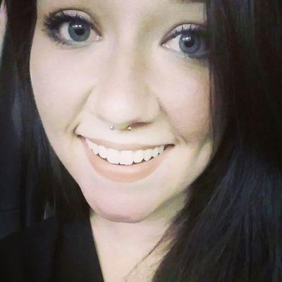 Profile Picture of Skye Perry (@skyelynneperry) on Twitter