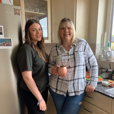 Profile Picture of Claire Ling (@ClaireLing5) on Twitter