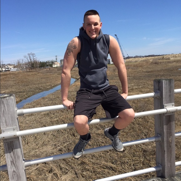 Profile Picture of Michael Sollami (@mikesollami) on Poshmark