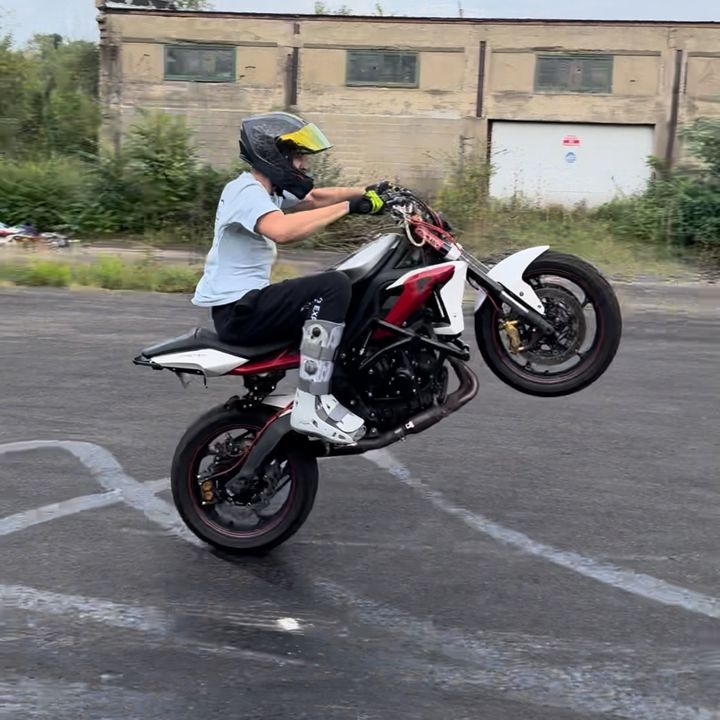 Profile Picture of seanlandy (@seanlandy) on Tiktok