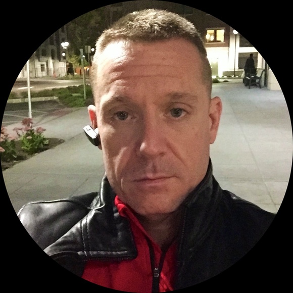 Profile Picture of Jeffrey Silberman (@jeffreysilberma) on Poshmark