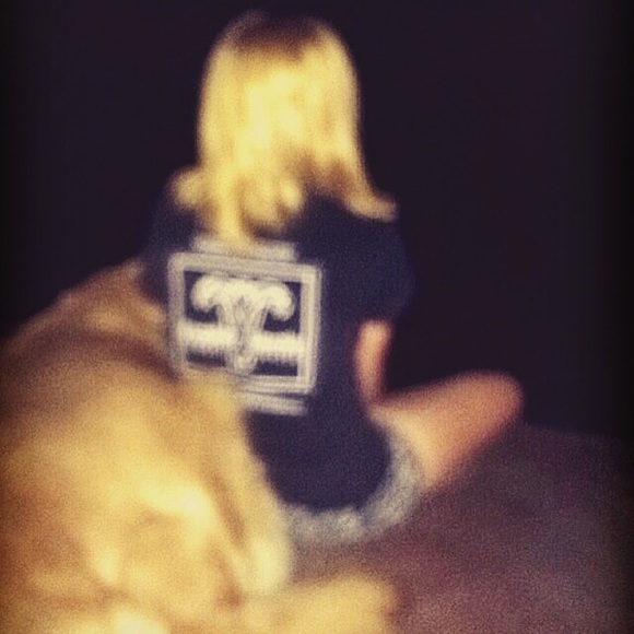 Profile Picture of Courtney Nofsinger (@cnofsinger) on Poshmark