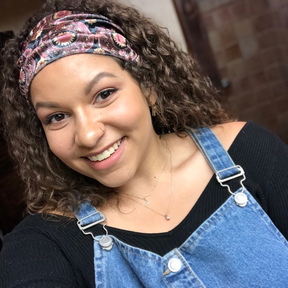 Profile Picture of Taylor Ritzert (@taylor22monica) on Poshmark
