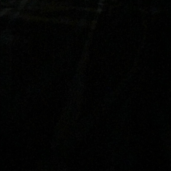 Breean Mannie - Poshmark Profile Picture of Breean Mannie (@bmannie93) on Poshmark