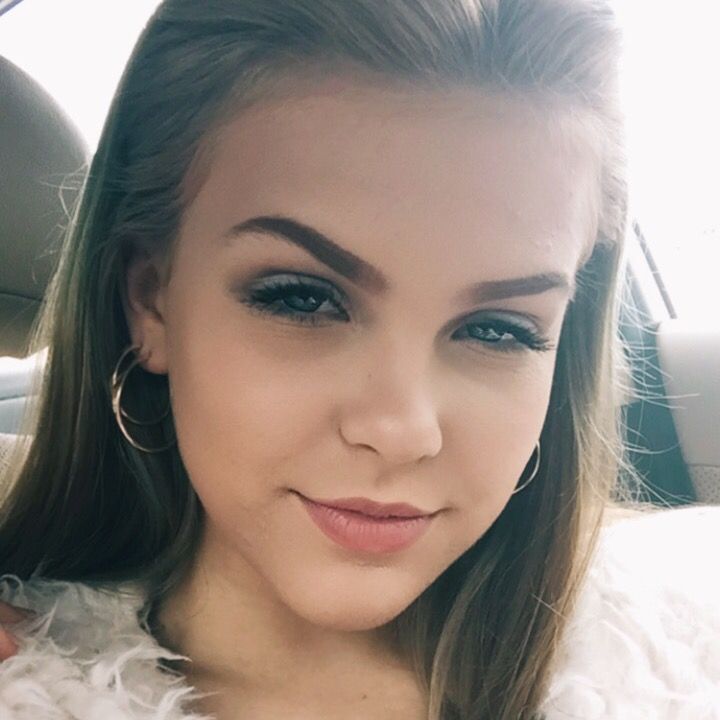 Profile Picture of ashley (@ashleypulvermacher) on Tiktok