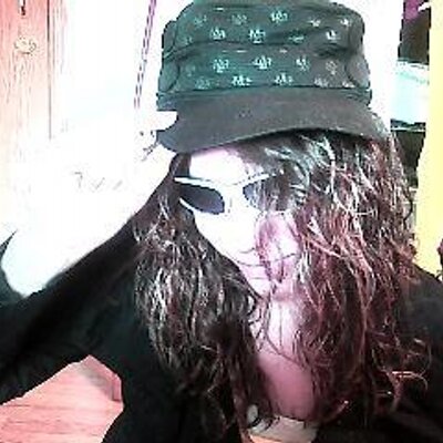 Profile Picture of Rebecca Matheson (@rebeccabrianne) on Twitter