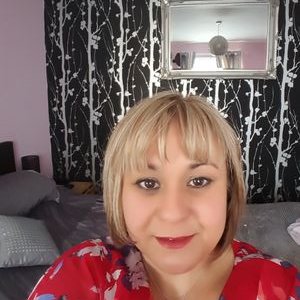 Profile Picture of Hazel Anderson (@dizzyhazel38) on Twitter