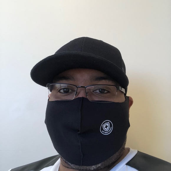 Profile Picture of Larry Gooden (@larrydgooden) on Poshmark