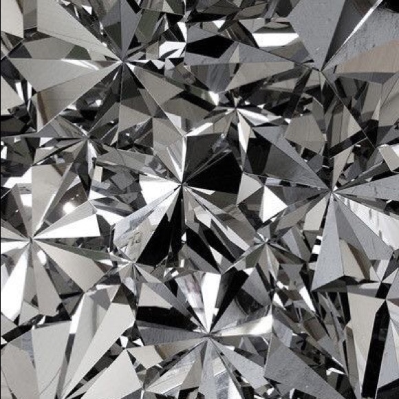 Profile Picture of Amanda Patrick (@loapatrick) on Poshmark