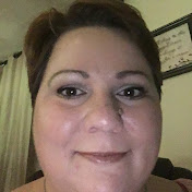 Profile Picture of Stephanie Mackey (@smackeyful) on Youtube