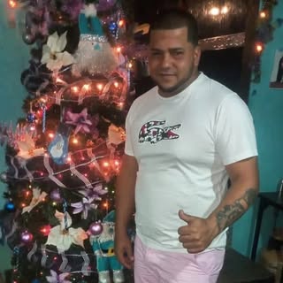 Profile Picture of Howard isaias Guaramo varela (@popphoward) on Instagram