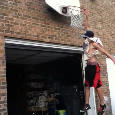 Profile Picture of Andy Mckittrick (@AndyMckit) on Twitter