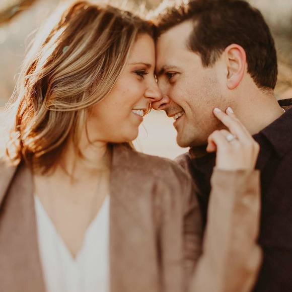 Profile Picture of Laura Osmolinski (@osmol) on Poshmark