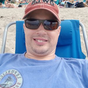 Paul Zagarella - Myspace Profile Picture of Paul Zagarella (@djpaule66) on Myspace