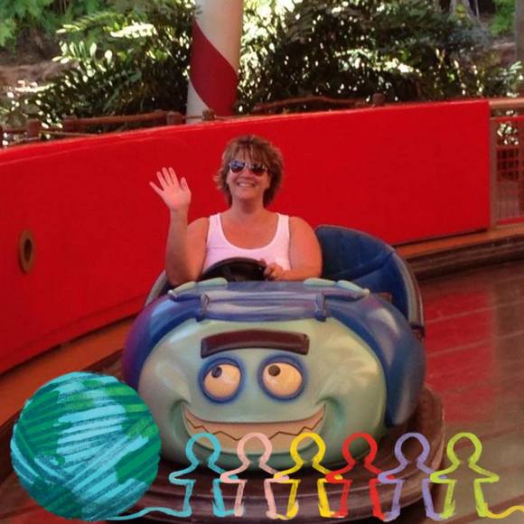 Lisa Glavey - Poshmark Profile Picture of Lisa Glavey (@fastfinger13) on Poshmark