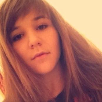 Profile Picture of Winnemere (@SandcroftDorqiu) on Twitter