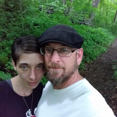 Profile Picture of Dustin Keys/hollie Skaggs (@KeysSkaggs) on Twitter