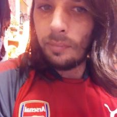 Profile Picture of Stephen D'alton Legg (@Slumlove3) on Twitter