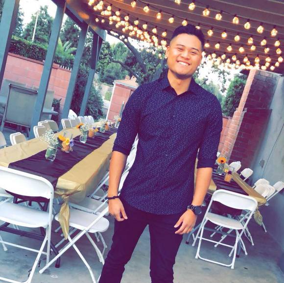 Profile Picture of Kevin Sarao (@keeyvo) on Poshmark