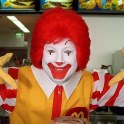 Profile Picture of Ronald McDonald ❼ (@RonaldMcDonLuv) on Twitter