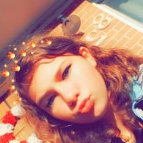 Profile Picture of Cheyenne Wolfe (@DobreCheyenne) on Twitter