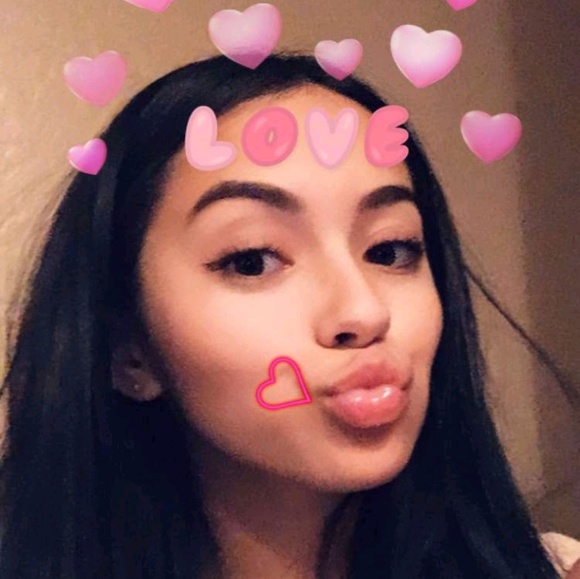 Profile Picture of Lillian Vasquez (@ofthevalley101) on Poshmark