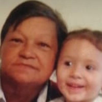 Profile Picture of Claudia Preciado (@Claudia43263257) on Twitter
