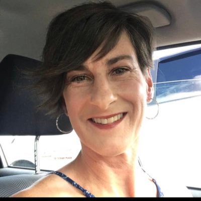 Profile Picture of Lisa Dambach (@DambachLisa) on Twitter