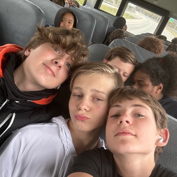 Profile Picture of Fs Guziak (@walterguziak) on Poshmark