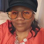 Profile Picture of Ruth Hooks (@ruthhooks) on Instagram
