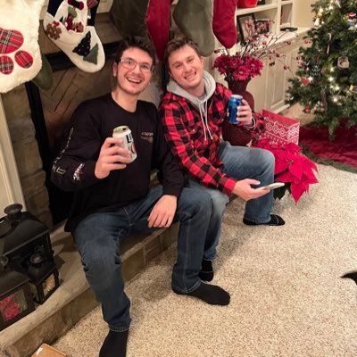 Profile Picture of Jeffrey Metzler (@JeftheReff) on Twitter