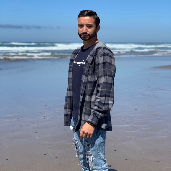 Profile Picture of Cesar Palacios (@bullscity_1) on Poshmark