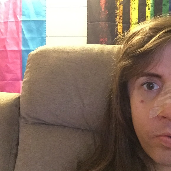 Jaydee Dolinar - Poshmark Profile Picture of Jaydee Dolinar (@sparkles1333) on Poshmark