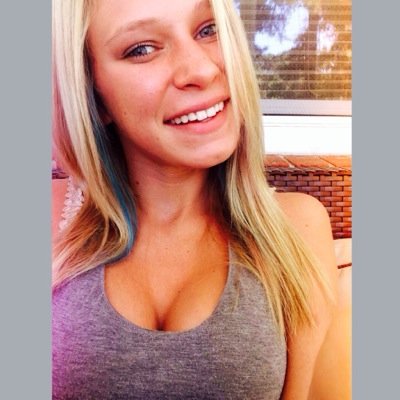 Profile Picture of  ☮Jessica ☯ (@JessTrout_3) on Twitter