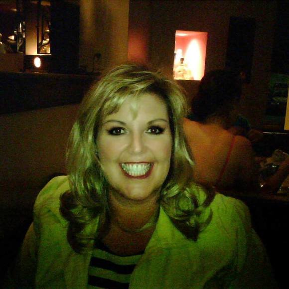Profile Picture of Barbara Bodeman monk (@bmonk) on Poshmark