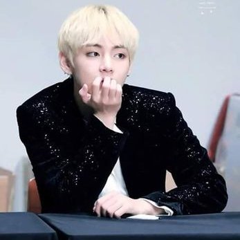 Profile Picture of Hoàng Tae Kai (@Hoang__sun27) on Twitter