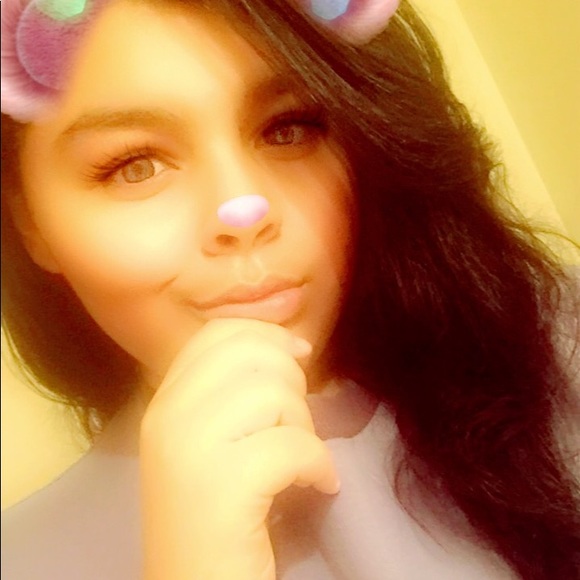 Profile Picture of Savannah Jackson (@savvy_8395) on Poshmark