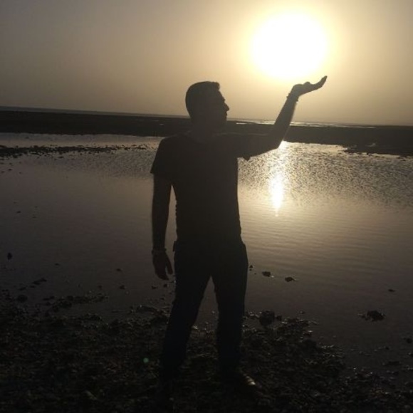 Profile Picture of Atabak Bahreyni (@atabak_2003) on Poshmark