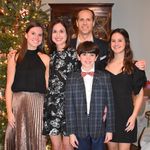 Profile Picture of Meredith Robbins (@meredithtrobbins) on Instagram